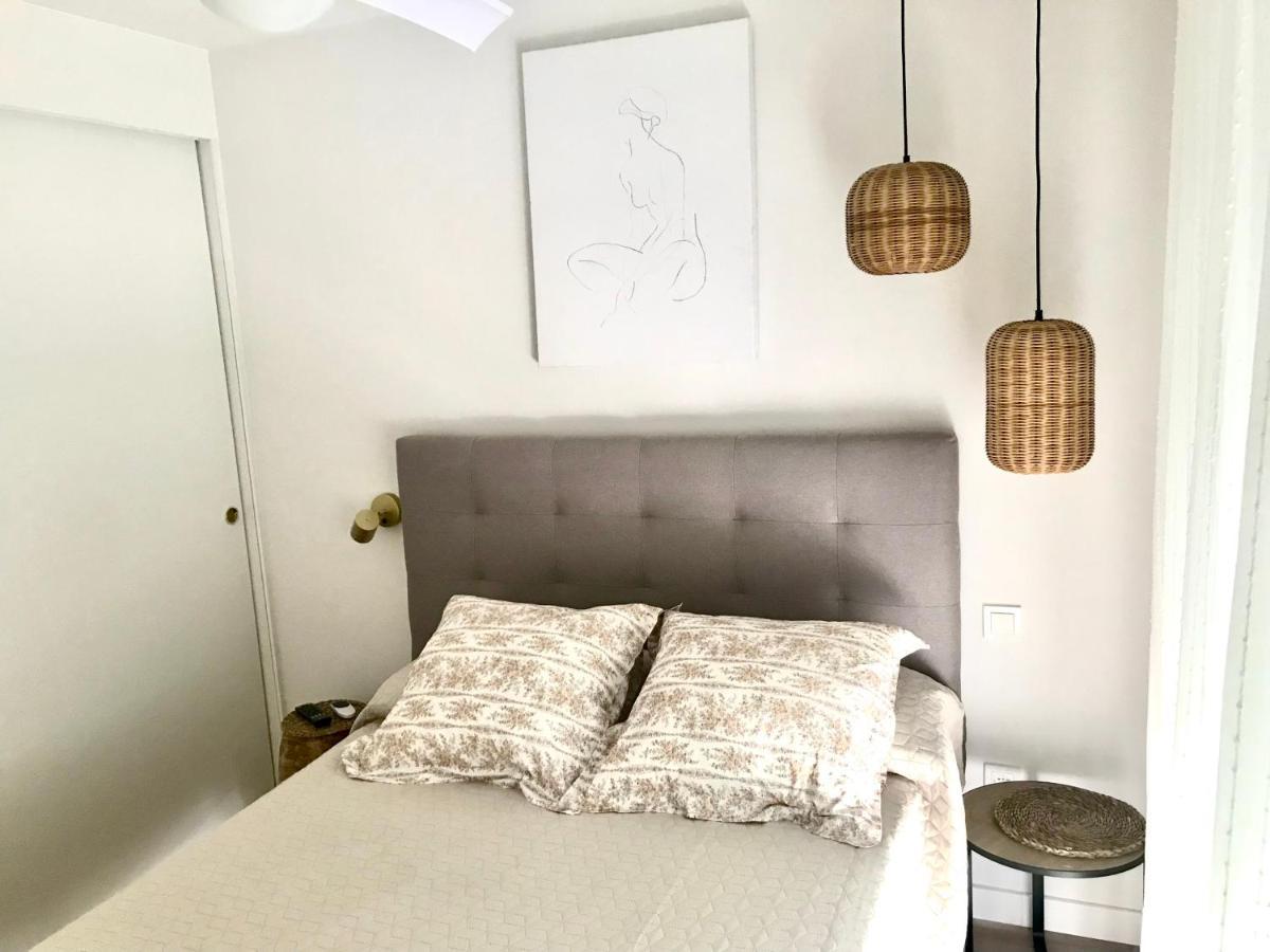 Apartamento Salinas Торевиеха Екстериор снимка